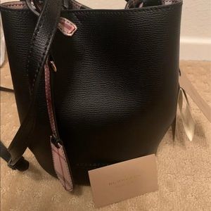 Burberry Lorna bucket bag